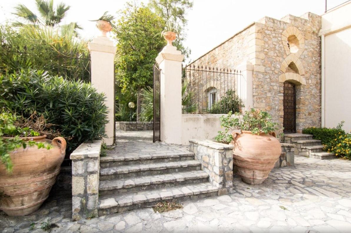 ホテル Ah Premium Borgo Torre Artale トラビーア エクステリア 写真